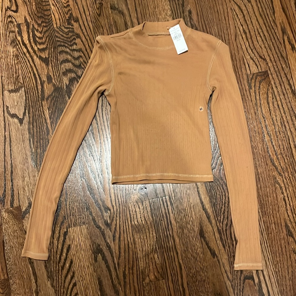 American Eagle extra small shirt